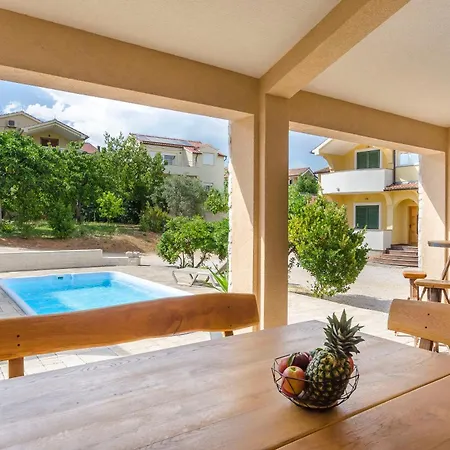Lägenhet Dijana Vodice
